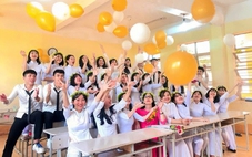 Những mùa tựu trường thương nhớ - Kỳ 7: Ngày khai giảng, người chị em tôi nhuộm bùn đất đỏ