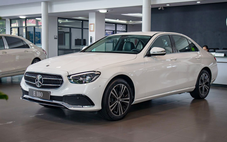 Tin tức giá xe: Mercedes-Benz E-Class giảm tới 800 triệu, giá thực tế tiệm cận Toyota Camry