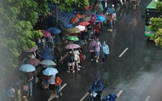 Thời tiết hôm nay 9-9: Nam Bộ mưa giảm nhưng còn mưa to, Bắc Bộ mưa rất to