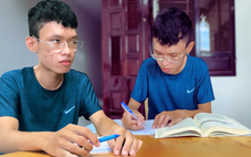 Nhập học Đại học Huế, sinh viên mồ côi chỉ có 1 triệu đồng 'đóng tạm'