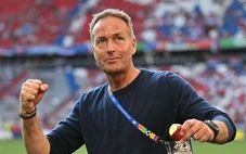 Leverkusen tìm ra người thay HLV Ten Hag