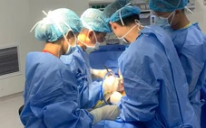 Một người có trái tim bên phải, phủ tạng đảo ngược