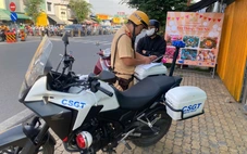 Công khai danh sách 176 xe máy chạy ngược chiều, vào đường cấm và dừng, đỗ sai