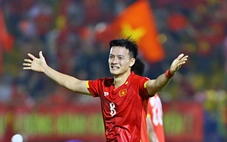 Bài toán khó cho ông Kim Sang Sik