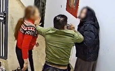 Vụ người phụ nữ bị túm tóc, đánh tại hành lang chung cư: Nạn nhân thương tích 0%