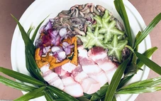 Rươi kho lối Tứ Kỳ, canh măng chua nấu rươi: Dời ôi là tuyệt!