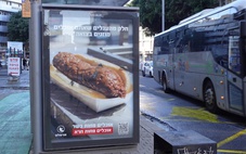 Israel dấy lên tranh cãi về cách nuôi gia súc đã bị châu Âu cấm hoàn toàn