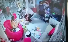 Xác minh vụ nam thanh niên dùng vật nhọn đâm người phụ nữ trong tiệm làm tóc