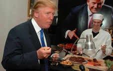 Tổng thống Trump đảo ngược tháp dinh dưỡng, khuyên nhân loại sống như vận động viên