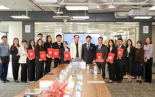 Biệt phái nhiều phó giáo sư, tiến sĩ đến làm việc tại Trung tâm Tài chính Quốc tế TP.HCM