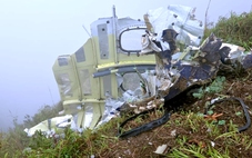 Indonesia tìm thấy xác máy bay mất tích nhưng chưa thấy người