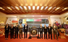 Vừa chào sàn phiên đầu tiên, cổ phiếu 'cá mập' Dragon Capital Việt Nam tăng kịch trần 40%