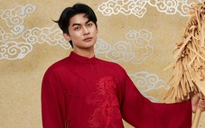 Áo dài nam Tết này có gì lạ?