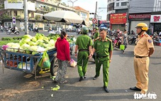 Lắp camera phạt nguội để kiểm soát lấn chiếm vỉa hè, lòng đường