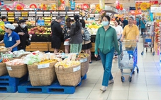 Hàng đặc sản Tết 'tăng ca' để đủ đơn hàng