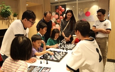 Thú vị cách đánh cờ online theo phương thức... offline