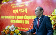 Thứ trưởng Phùng Đức Tiến: Vẫn lo ngại khi nhiều cơ sở sử dụng thịt heo, lòng mề kém chất lượng