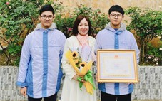 Hai anh em sinh đôi ở xứ Thanh đoạt giải nhất môn toán quốc gia