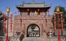 Ngôi làng 600 tuổi ở Trung Quốc thành ‘phim trường’, cả làng đóng phim, con lừa cũng có... cát-sê