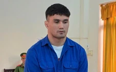 Tòa phạt 6 năm tù một người nước ngoài tàng trữ, lưu hành hơn 36.000 USD giả tại Phú Quốc