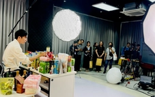 Khó 'câu cơm' bằng thị phi, người bán hàng online chuyển hướng