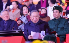 Tổng bí thư Tô Lâm dự chương trình đặc biệt Dưới lá cờ vẻ vang của Đảng