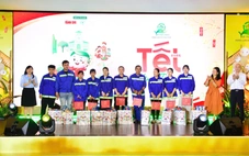 Gửi mùa xuân vui đến người thu gom rác dân lập