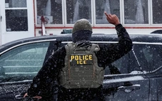 Đặc vụ ICE bắn chết dân thường ở Minnesota có bị truy tố hình sự?