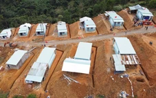 Niềm vui trong những ngôi nhà mới cận Tết