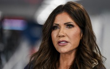 Đảng Dân chủ đòi cách chức Bộ trưởng An ninh nội địa, ông Trump kiên quyết bảo vệ