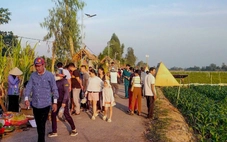 Du lịch cộng đồng gắn với phát huy giá trị lịch sử địa phương