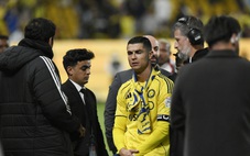 Ronaldo suýt 'ăn thua đủ' với nhân viên vì bị hô tên Messi ngay trước mặt