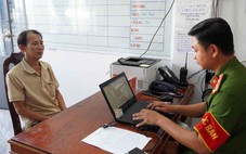 Cha cùng con trai đi đánh ghen, một người đàn ông bị đâm tử vong