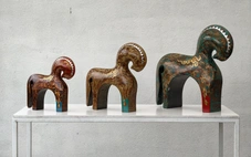 Ngắm 28 sắc thái linh vật ngựa Bính Ngọ từ làng Củi Lũ