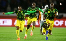 Mali với 10 người trên sân đã giành 'chiến thắng thần kỳ' trước Tunisia