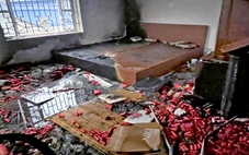 Cháy nhà kèm tiếng nổ, 3 người thương vong, hiện trường có nhiều xác pháo