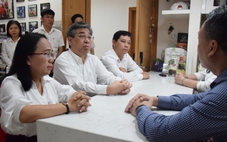 Lãnh đạo TP.HCM chia sẻ mất mát với gia đình nạn nhân đoàn thiện nguyện bị nạn ở Lào Cai