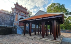 Nhà ‘lạ’ mọc lên trước lăng Hoàng thái hậu Từ Dụ: Tùy tiện, không theo lệ xưa