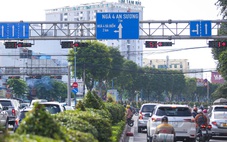 Cấm ô tô từ Trường Chinh vào Phạm Văn Bạch để lắp ống nước HDPE Metro 2