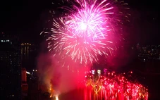 Lễ hội pháo hoa Đà Nẵng vẫn tổ chức ở địa điểm cũ, không dời lên Da Nang Downtown