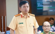 Chạy vào làn đường riêng cho xe đạp đường Mai Chí Thọ, hơn 100 xe máy bị phạt