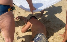 Cứu kịp thời 7 người bị sóng cuốn trên biển Nha Trang