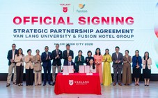 Sinh viên Văn Lang làm đồ án từ bài toán thật của Fusion Hotel Group