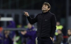 HLV Napoli:  'Lịch thi đấu khủng khiếp đang giết chết bóng đá'