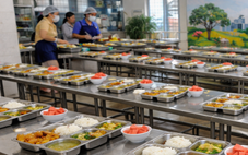 Vụ Sago Food: Sở An toàn thực phẩm nói trường tự giám sát, người dân hỏi lại trách nhiệm của sở