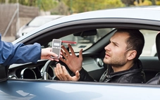 Mỹ: Hàng nghìn tài xế bị phạt lỗi lái xe khi say xỉn dù xét nghiệm không ra