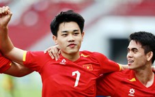 Trong bóng đá hiện đại, đừng yêu cầu Đình Bắc 'ngoan' như Khuất Văn Khang