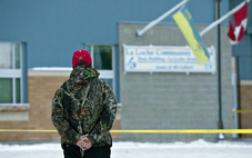 Xả súng kinh hoàng ở trường trung học Canada, 10 người thiệt mạng