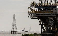 Mỹ cho phép thăm dò dầu khí ở Venezuela nhưng cấm doanh nghiệp giao dịch với 5 nước