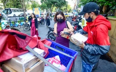 Mua sắm trực tuyến tăng mạnh, nhưng người Việt ngày càng thận trọng hơn với hàng hóa